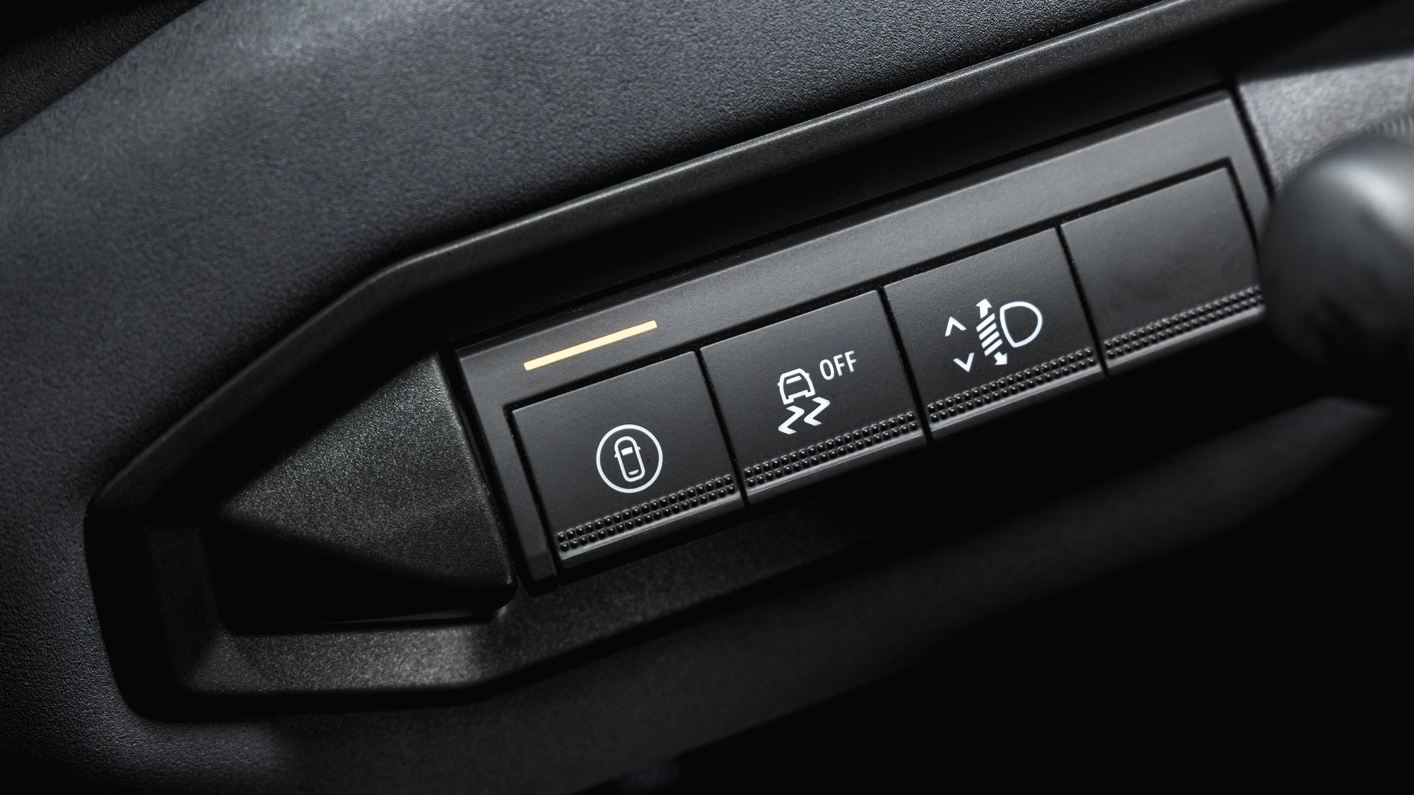 Dacia Striker - photo 28