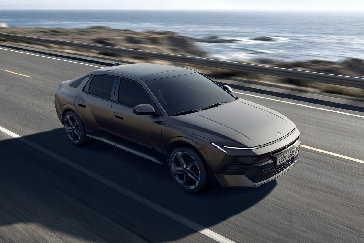 Hyundai Elantra - photo 5