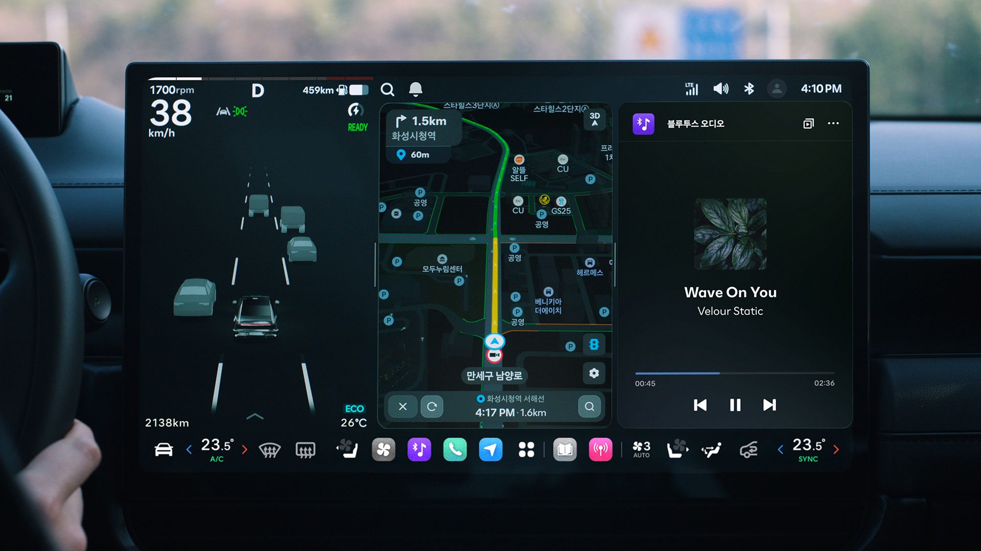 Hyundai Pleos Connect: Group-Wide Infotainment with Physical Buttons and LLM Voice Assistant