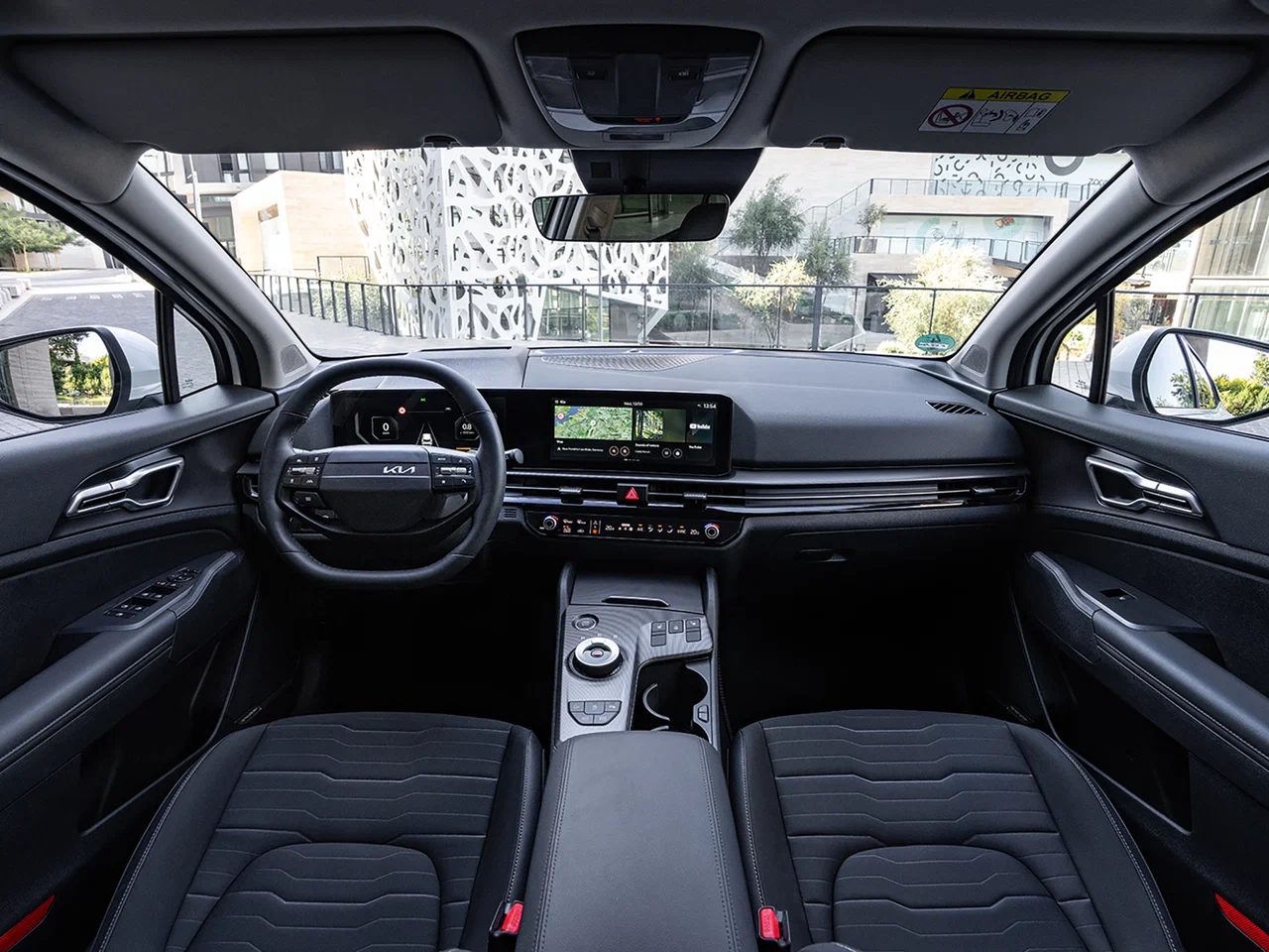Kia Sportage - interior