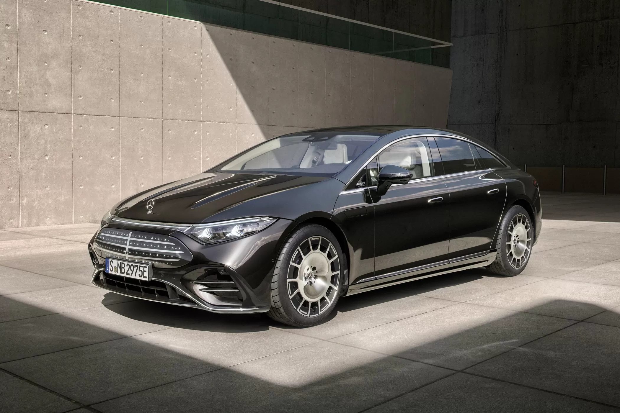 Mercedes-Benz EQS - photo 2