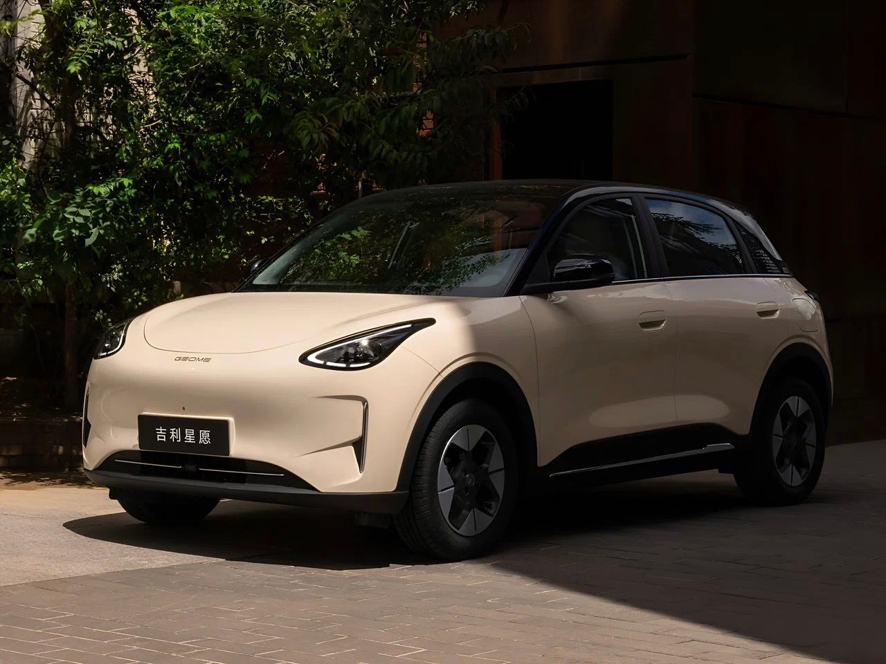China's Hainan Reaffirms 2030 Ban on Petrol Cars
