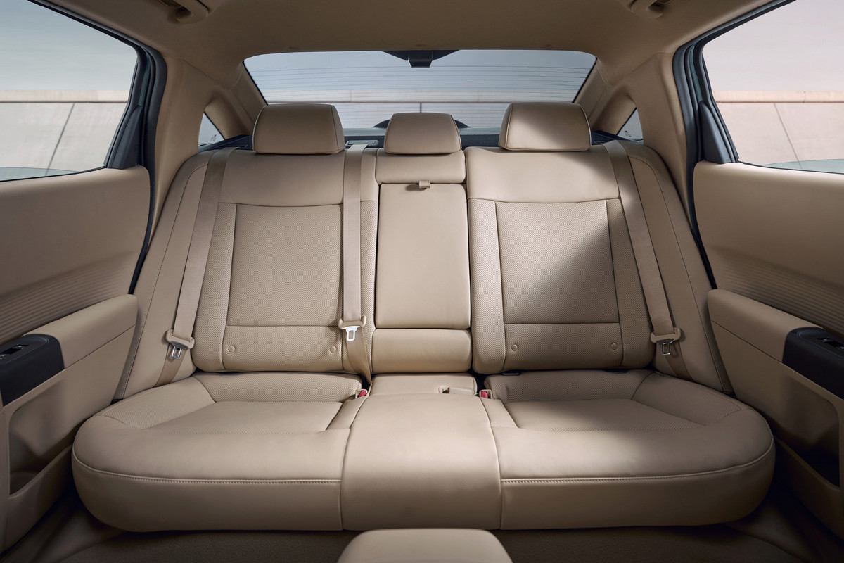 Hyundai Elantra goes on sale in Korea from $17,300 - photo 14