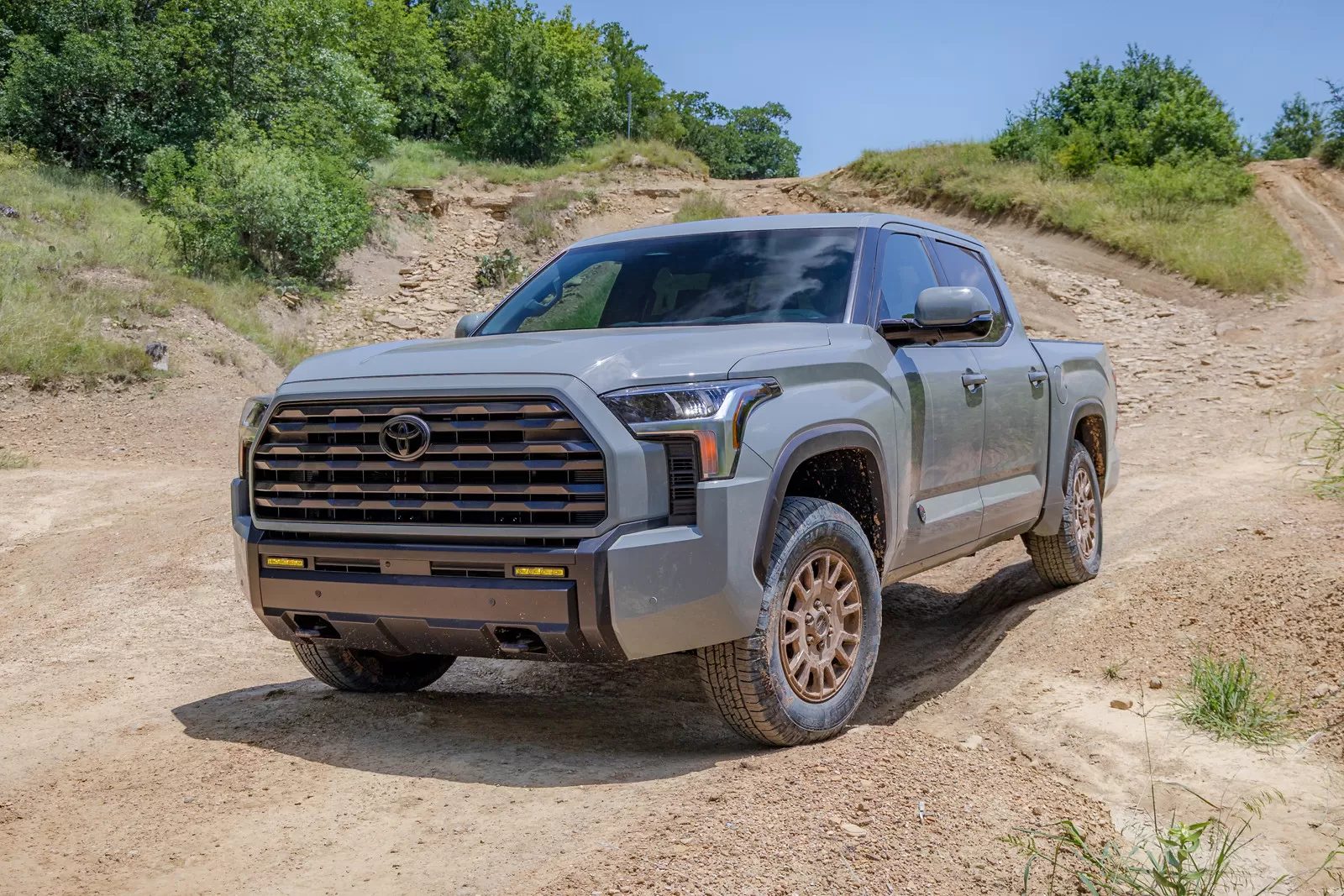 Toyota brings the Trailhunter off-road package to the Tundra