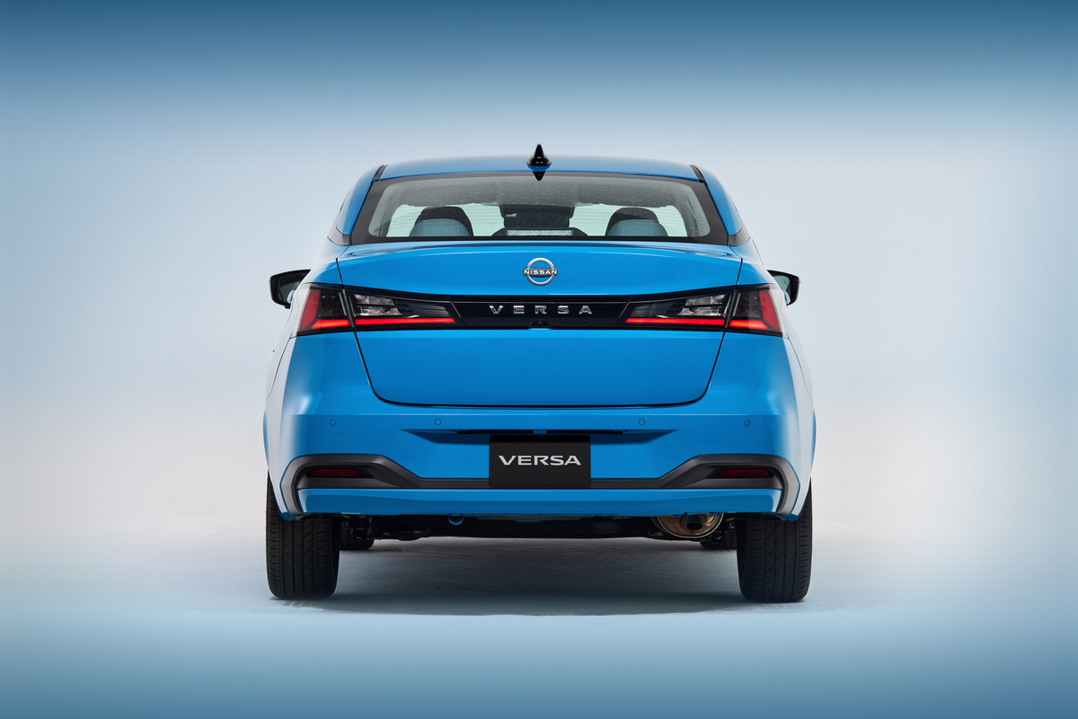 Nissan Versa - photo 3