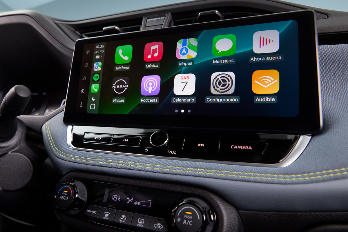 Nissan Versa - photo 12