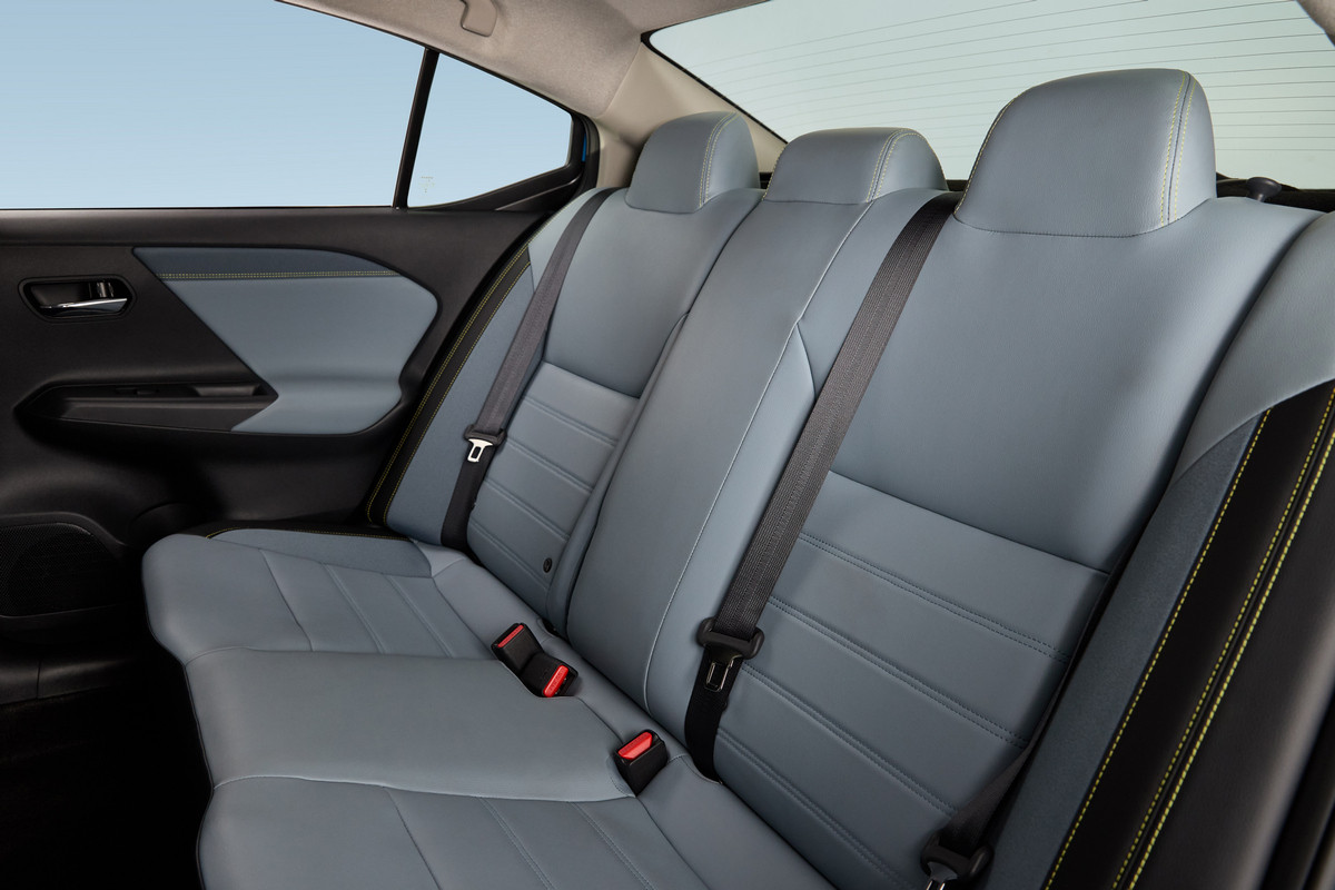 Nissan Versa - photo 13