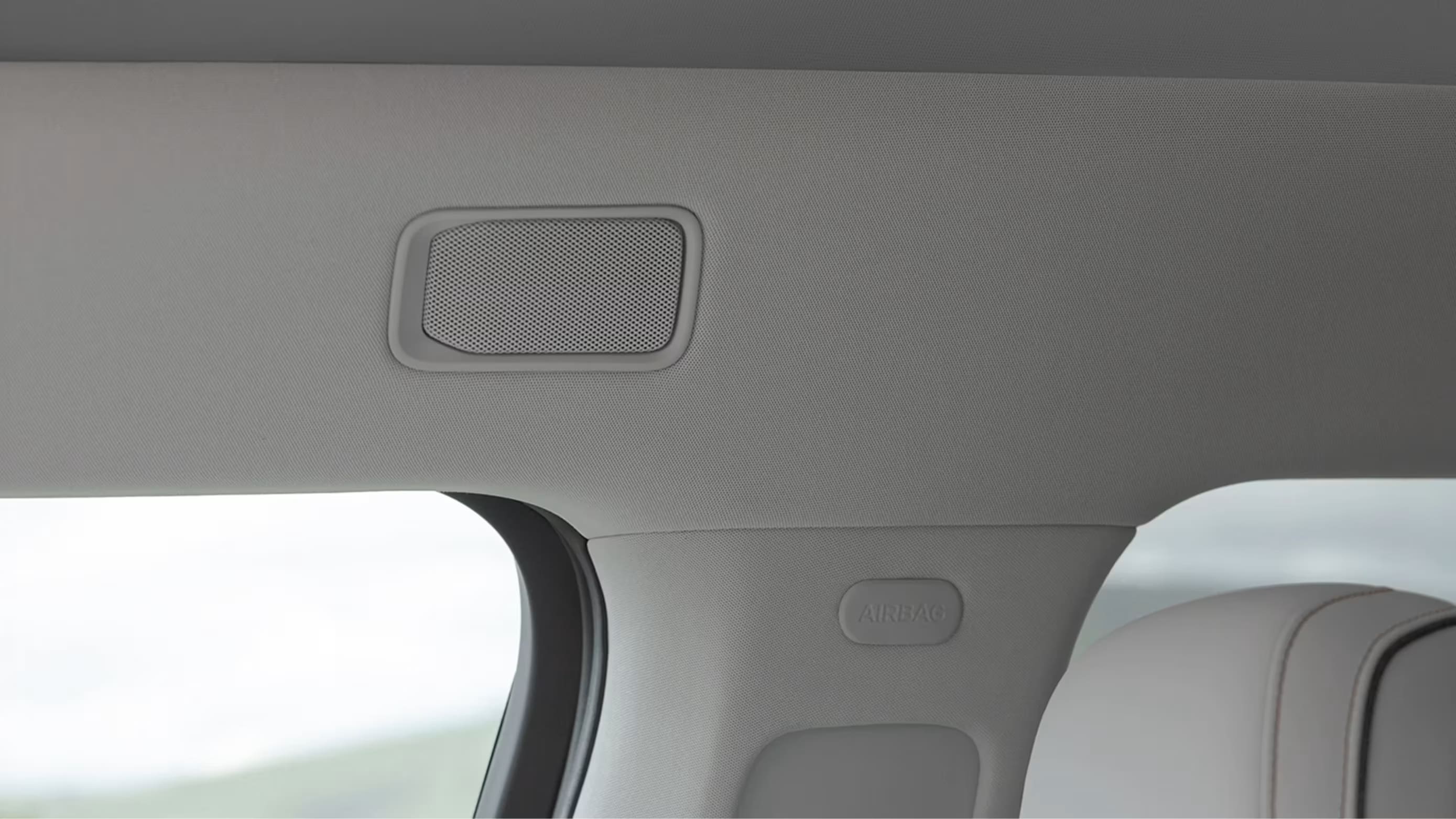 Rivian R2 - photo 25