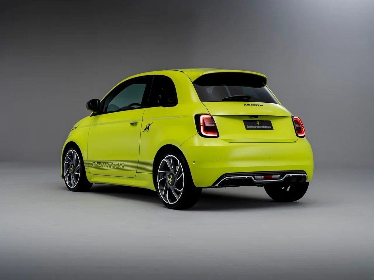 Abarth 500e - photo 4
