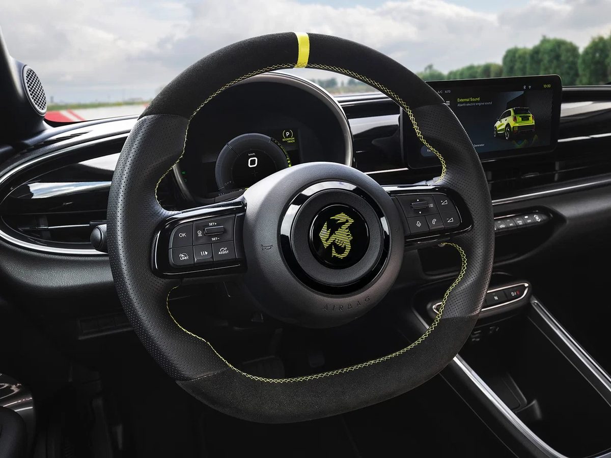 Abarth 600e - photo 7