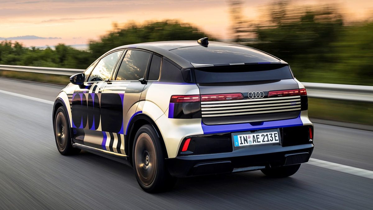 Audi A2 e-tron - photo 9