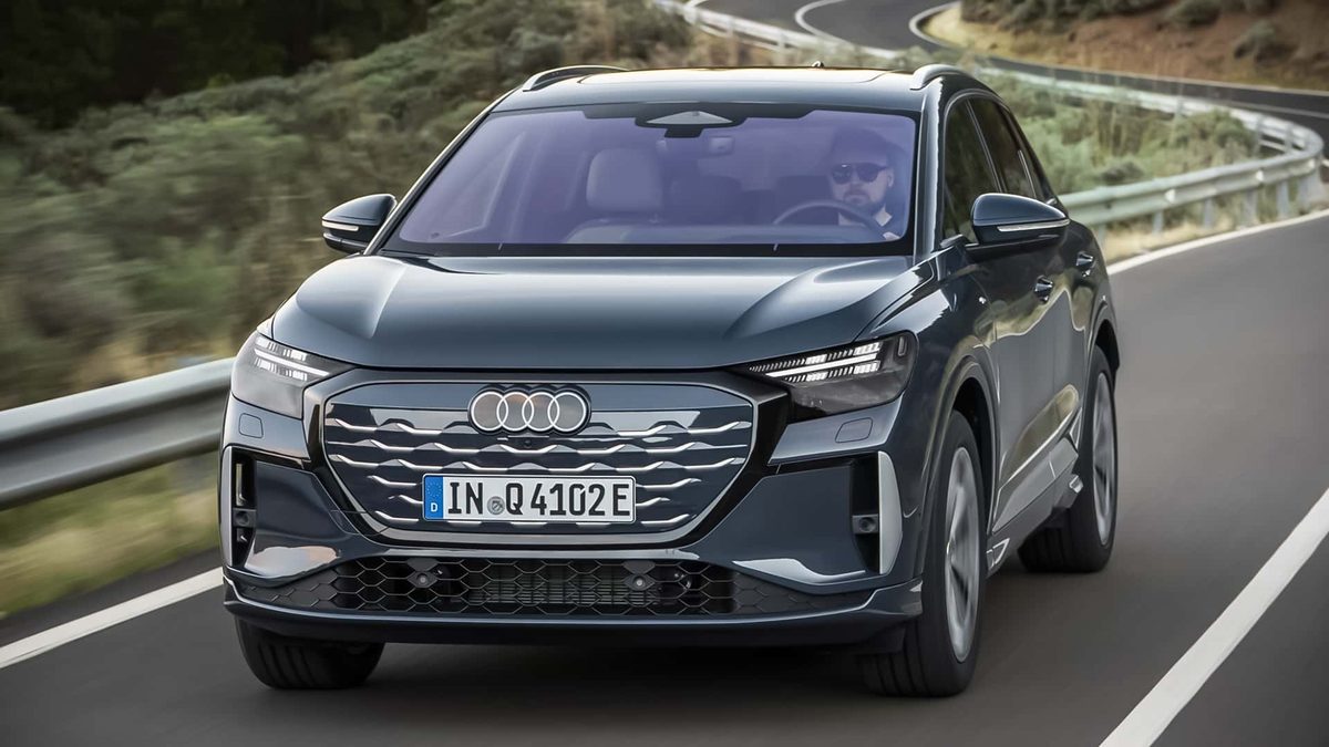 2027 Audi Q4 E-Tron: V2L, 185 kW Charging, and a Merged Screen - Orders from June - photo 5