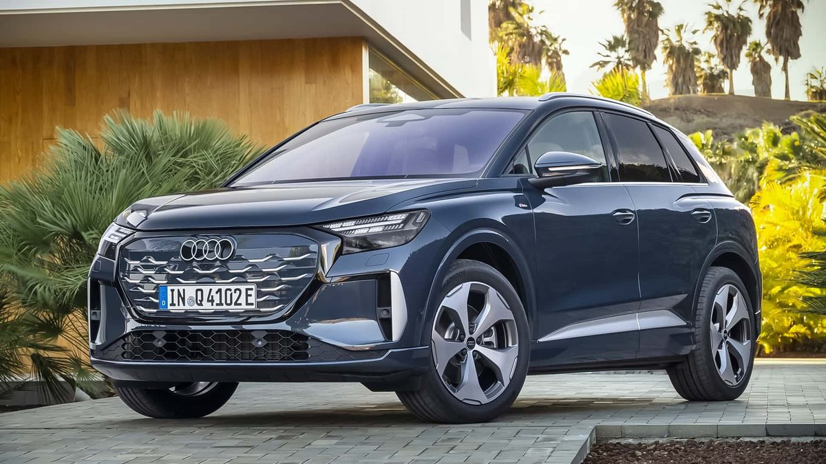 2027 Audi Q4 E-Tron: V2L, 185 kW Charging, and a Merged Screen - Orders from June - photo 6