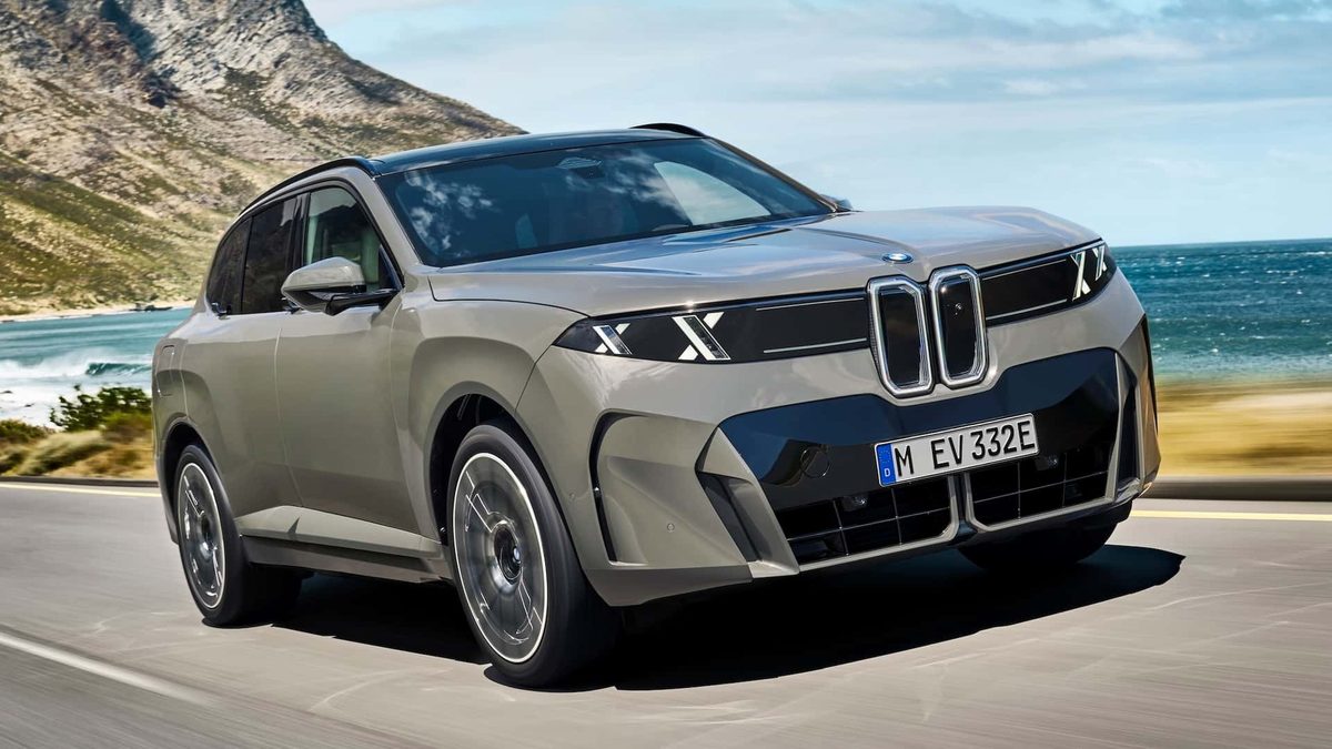 BMW iX5 - photo 20
