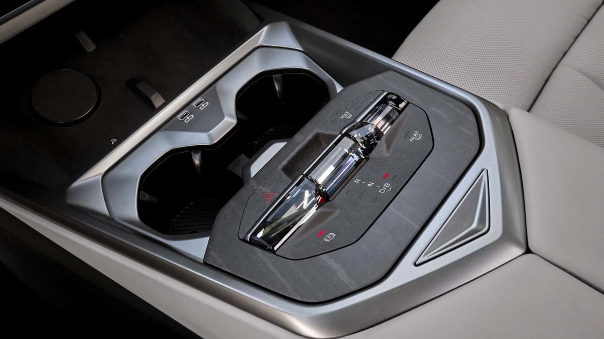 BMW iX5 - photo 22