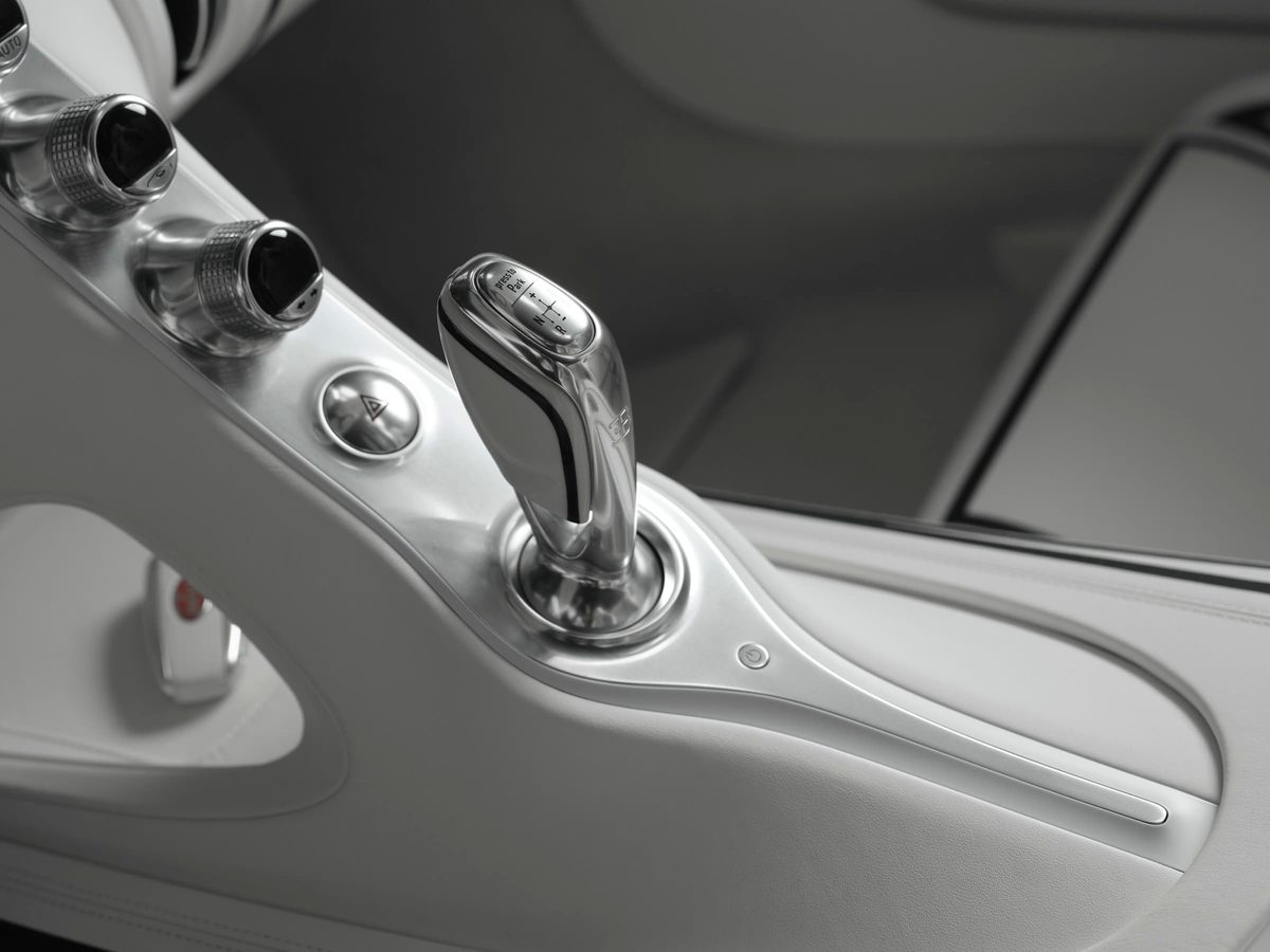 Bugatti W16 Mistral Blanc Éternel - photo 14