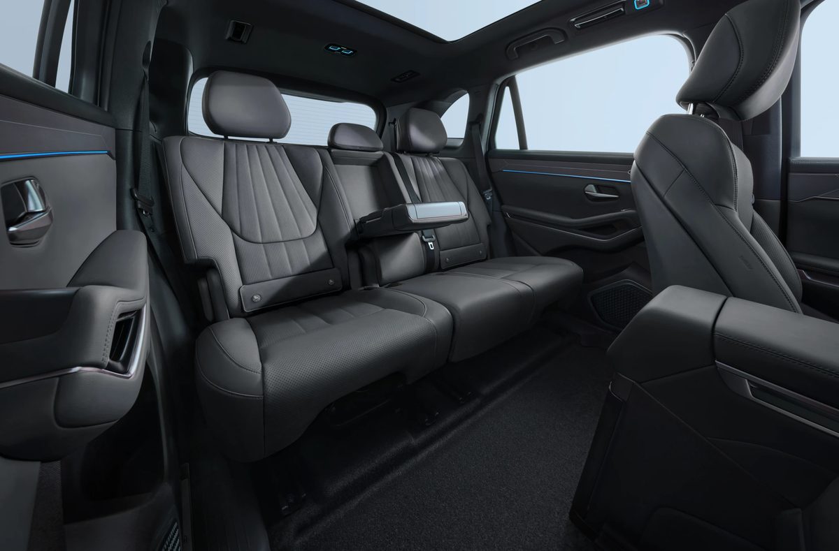 BYD Atto 8 - photo 9