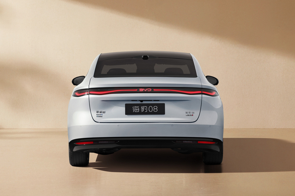 BYD Seal 08