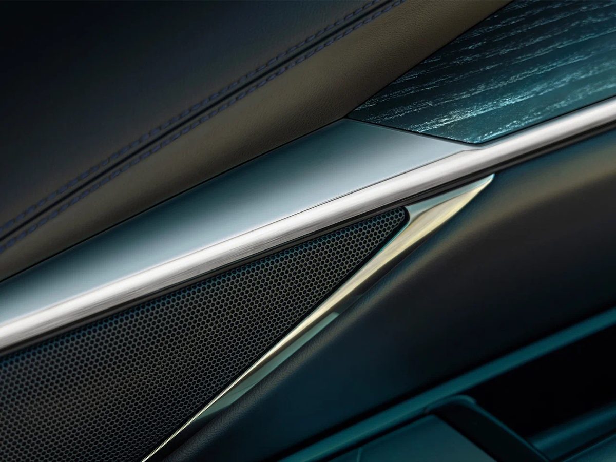Cadillac Escalade IQL - photo 11