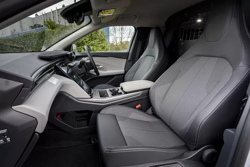 Ford Explorer Van - photo 7