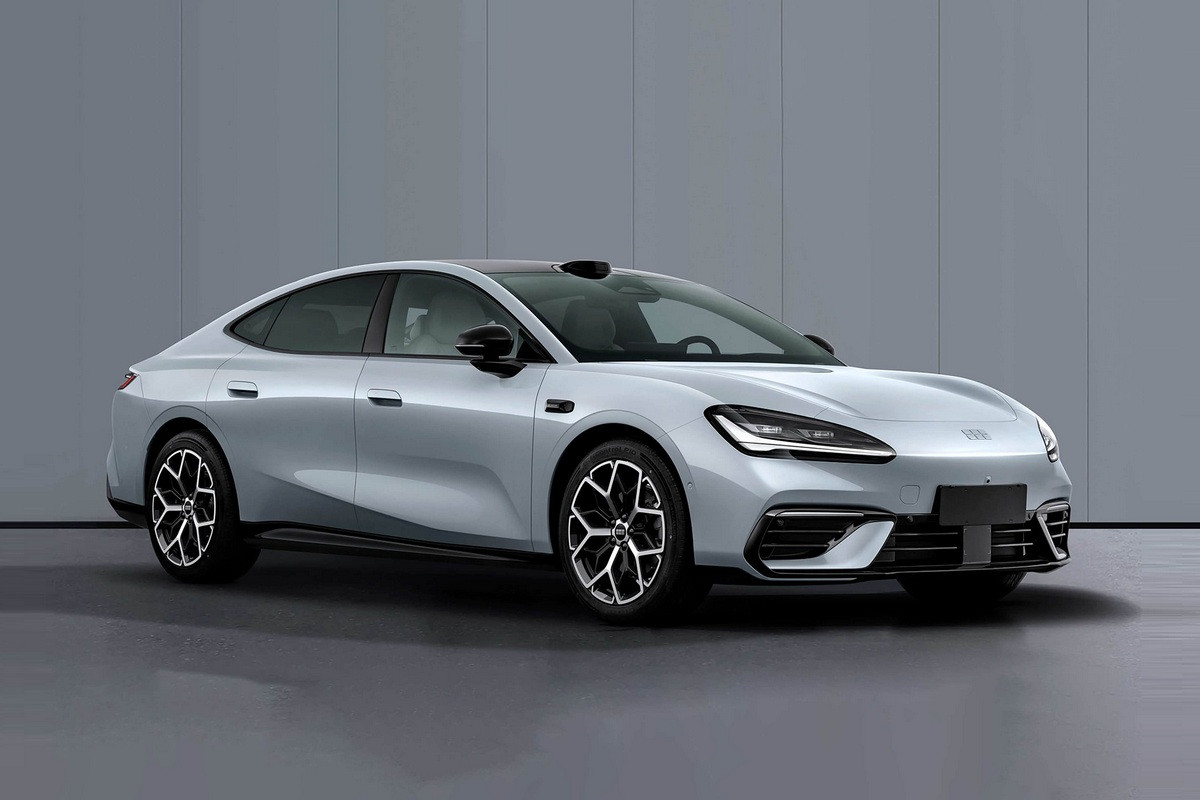 Geely's new 16-in-1 e-drive unit hits 93.8% efficiency