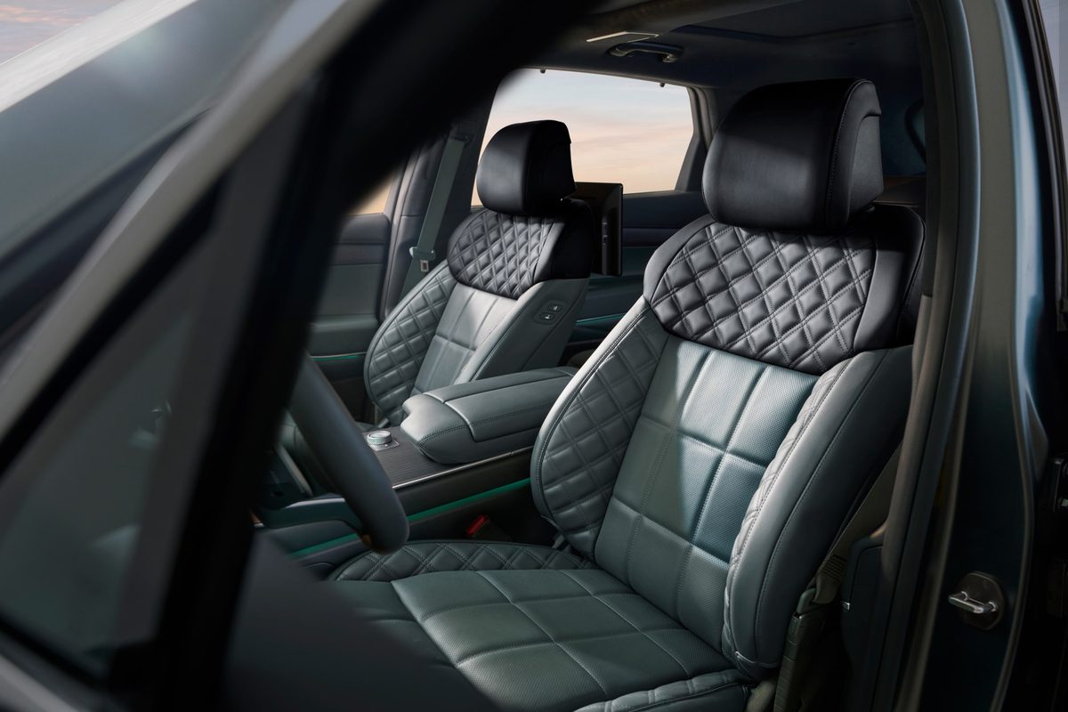 Genesis GV80 Hybrid - photo 5