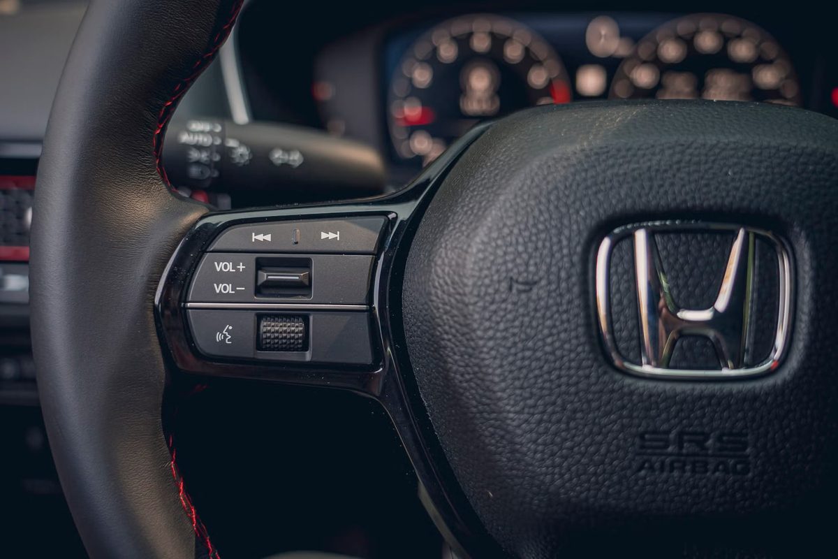 Honda Civic Si - photo 13