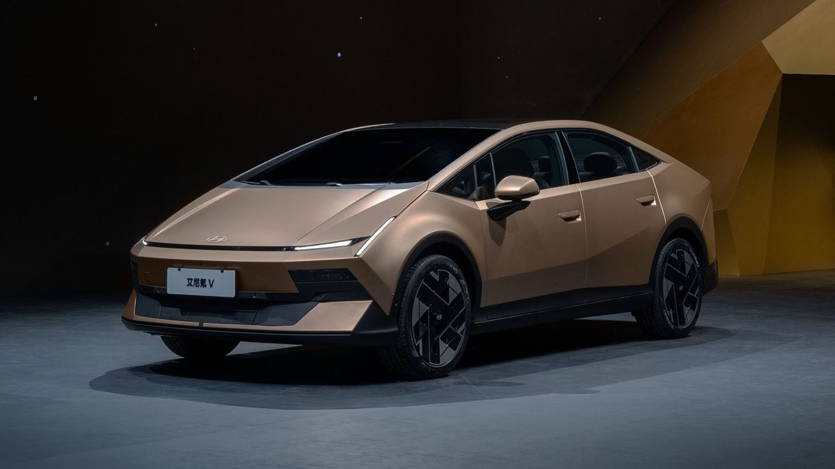 Hyundai Ioniq V - photo 6