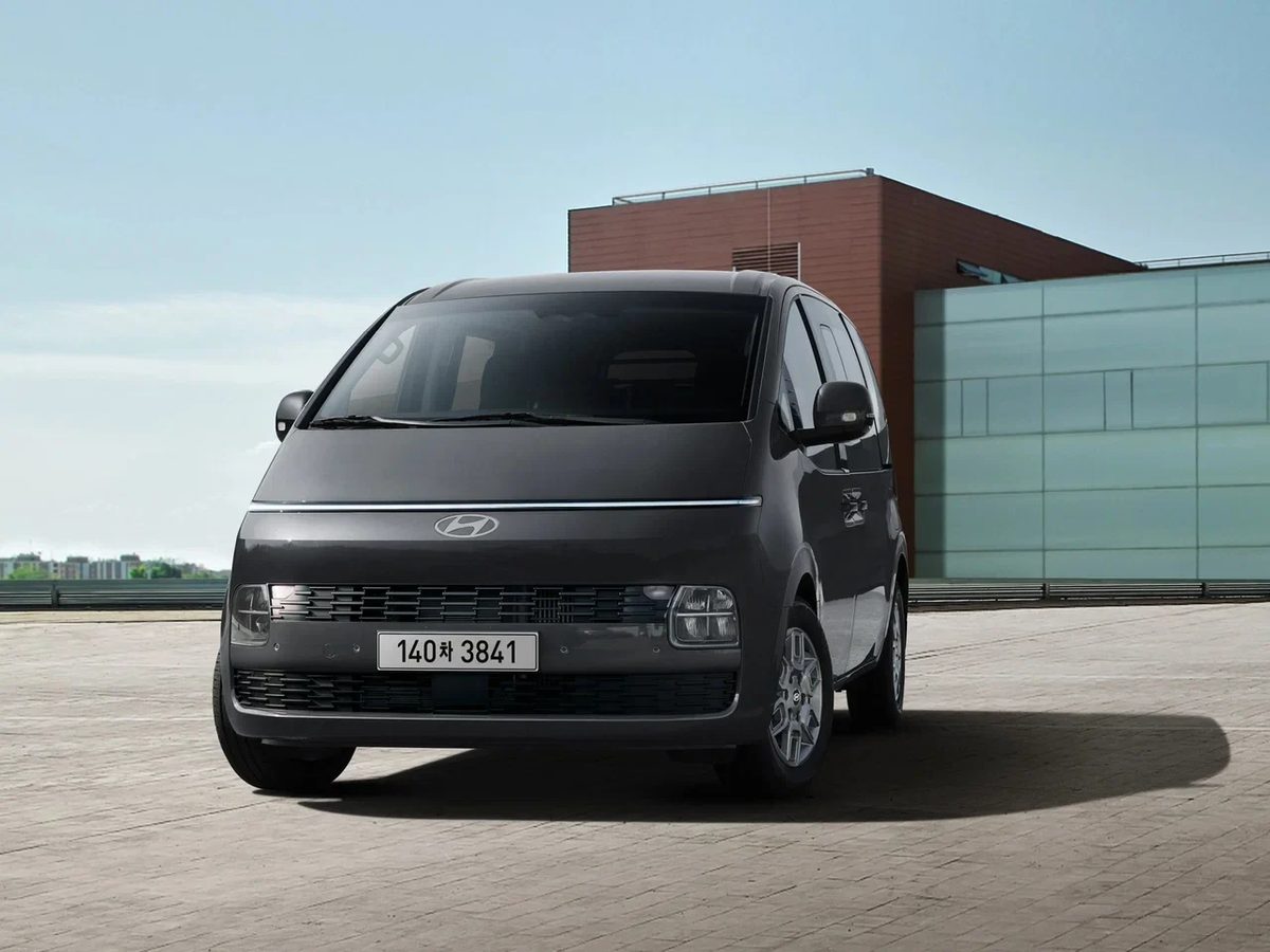 Hyundai Staria - photo 2