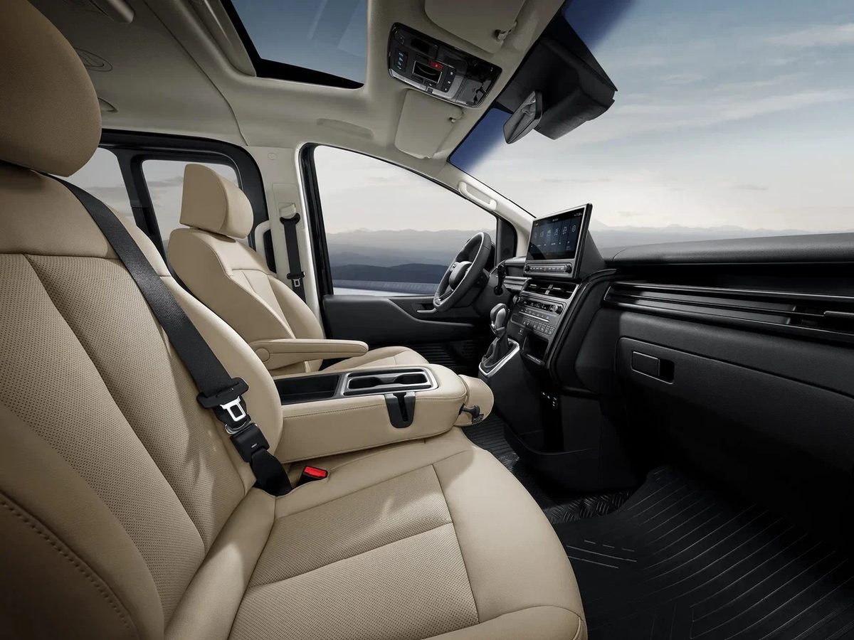 Hyundai Staria - photo 8