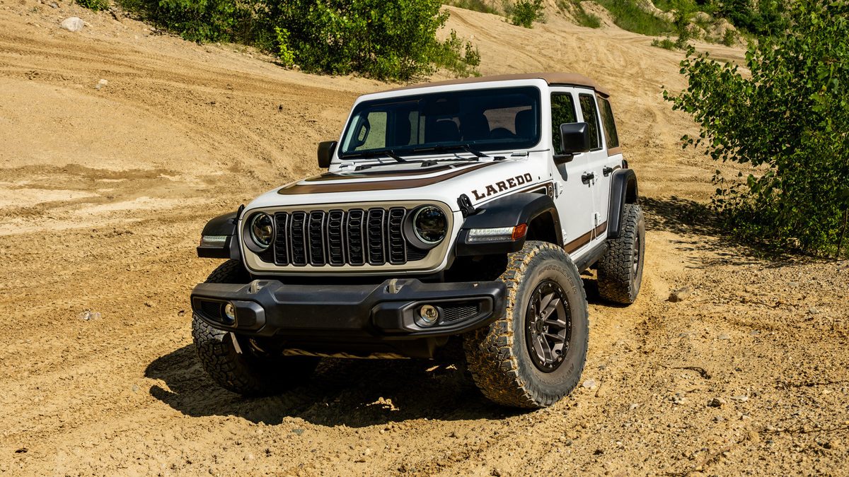 Jeep Revives the Wrangler Laredo Name After Almost 40 Years - photo 4