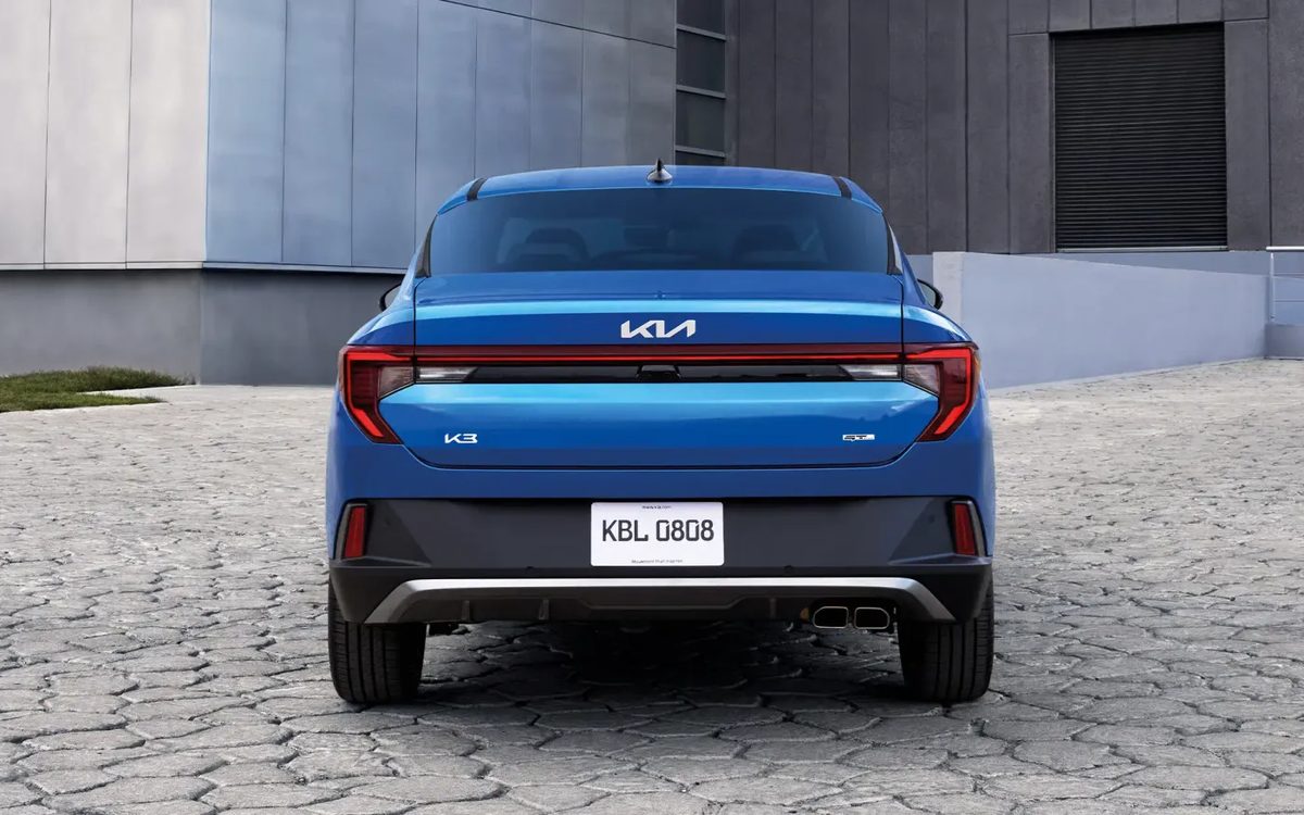 Kia K3 - photo 6