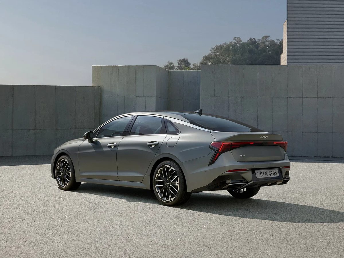 Kia K5 - photo 3