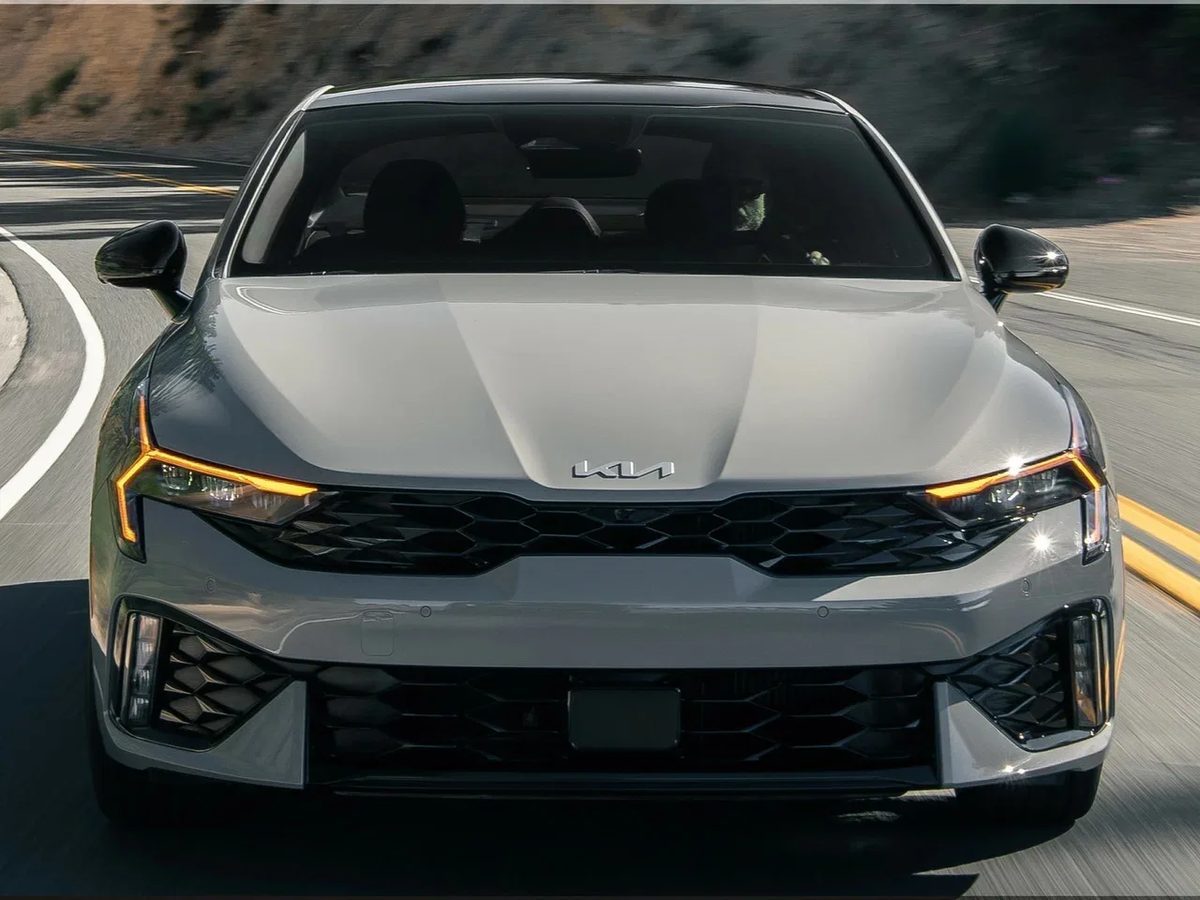Kia K5 - photo 4