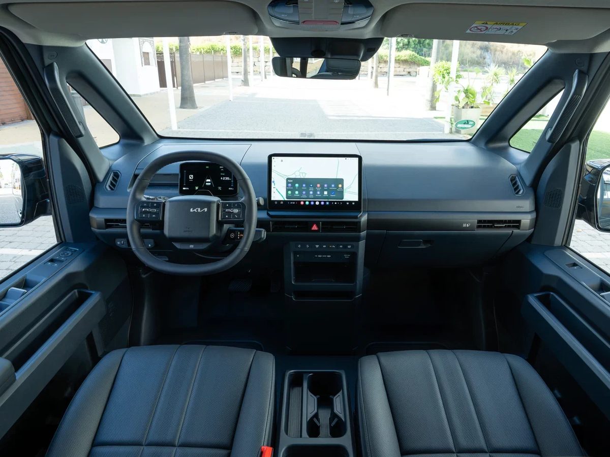 Kia PV5 - photo 9
