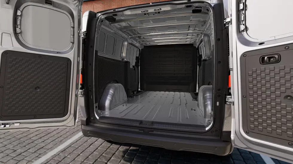 Kia PV7 - photo 7
