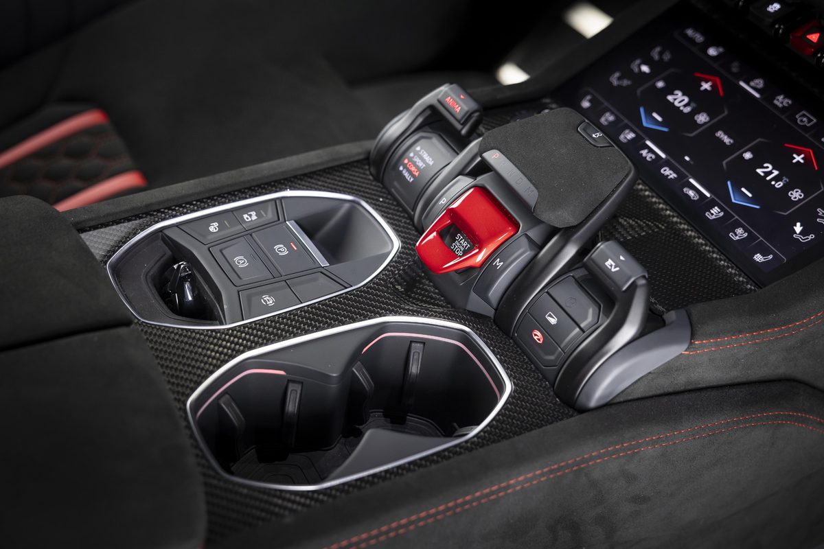 Lamborghini Urus SE Performante - photo 8