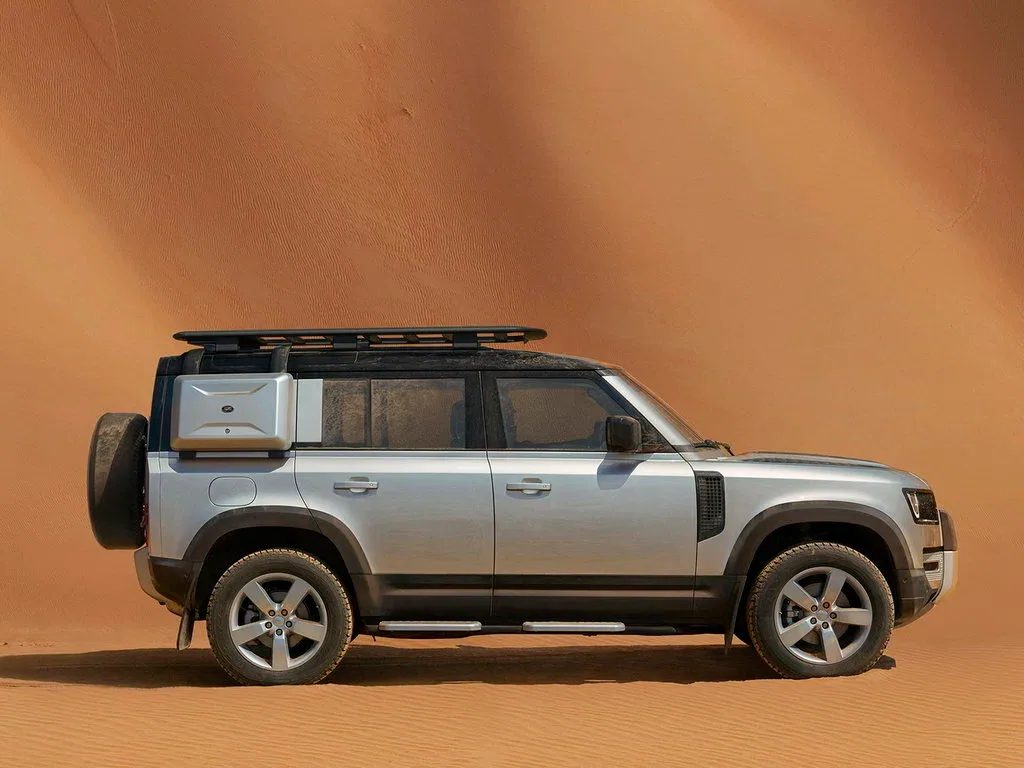 Land Rover Defender 110