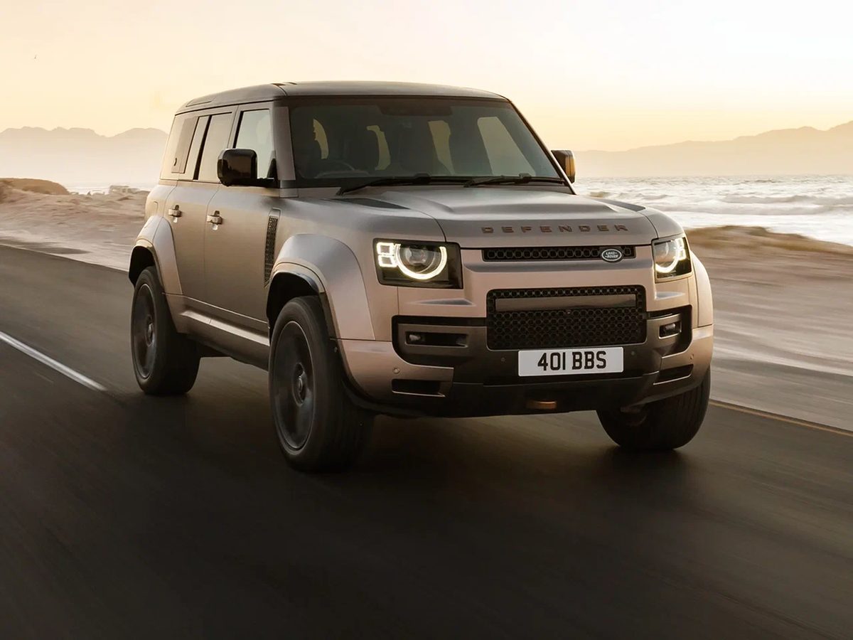 Land Rover Defender 110 - photo 11