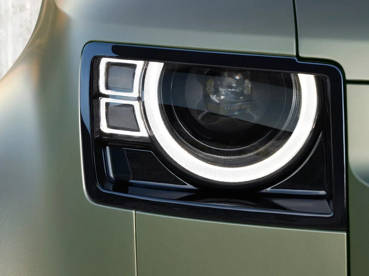 Land Rover Defender 90 - photo 6