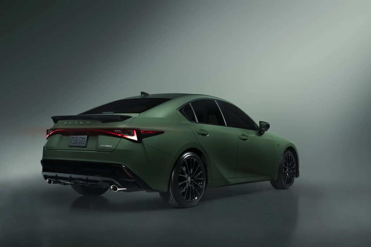 Lexus IS 2027 Special Appearance Package - photo 5