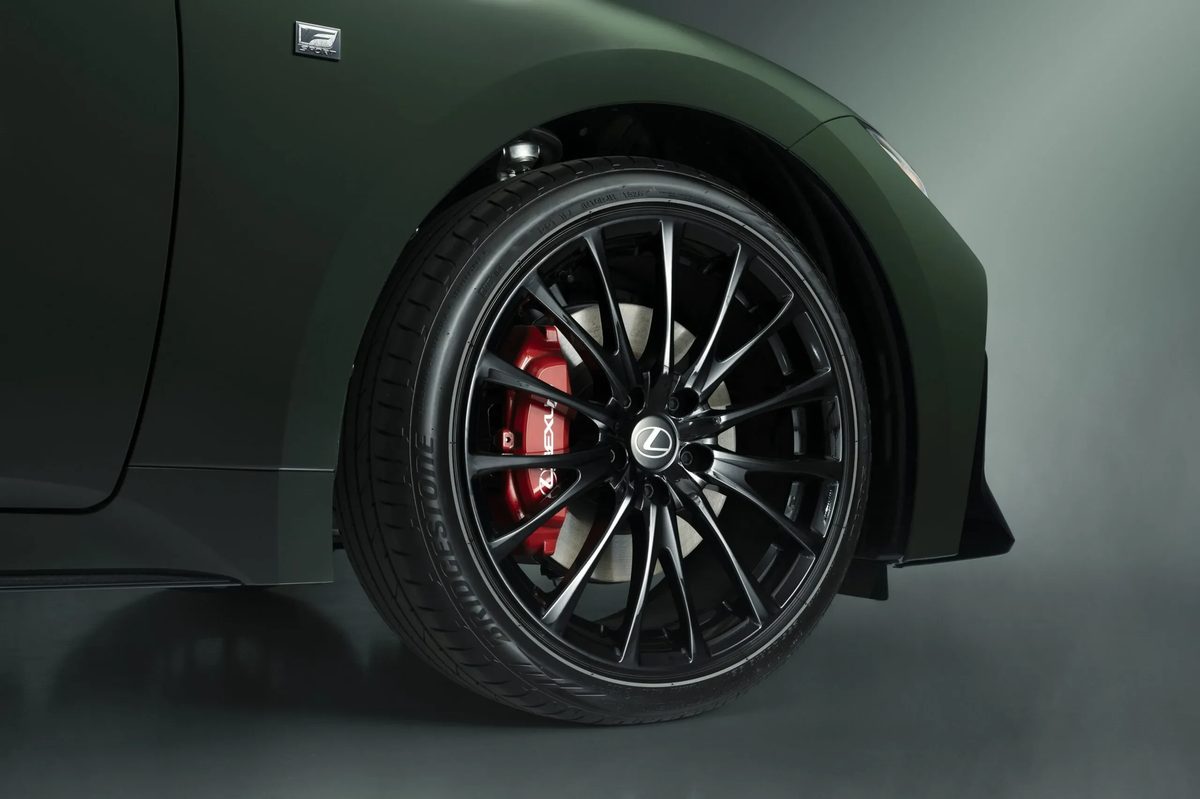 Lexus IS 2027 Special Appearance Package - photo 6
