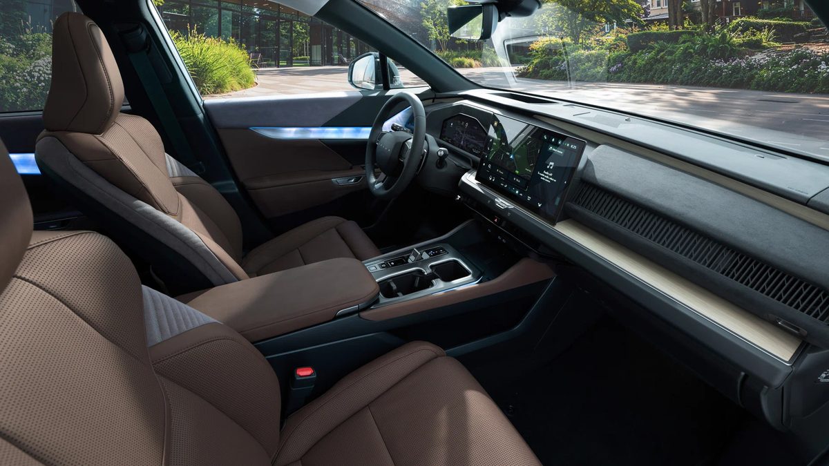 Lexus TZ - photo 26