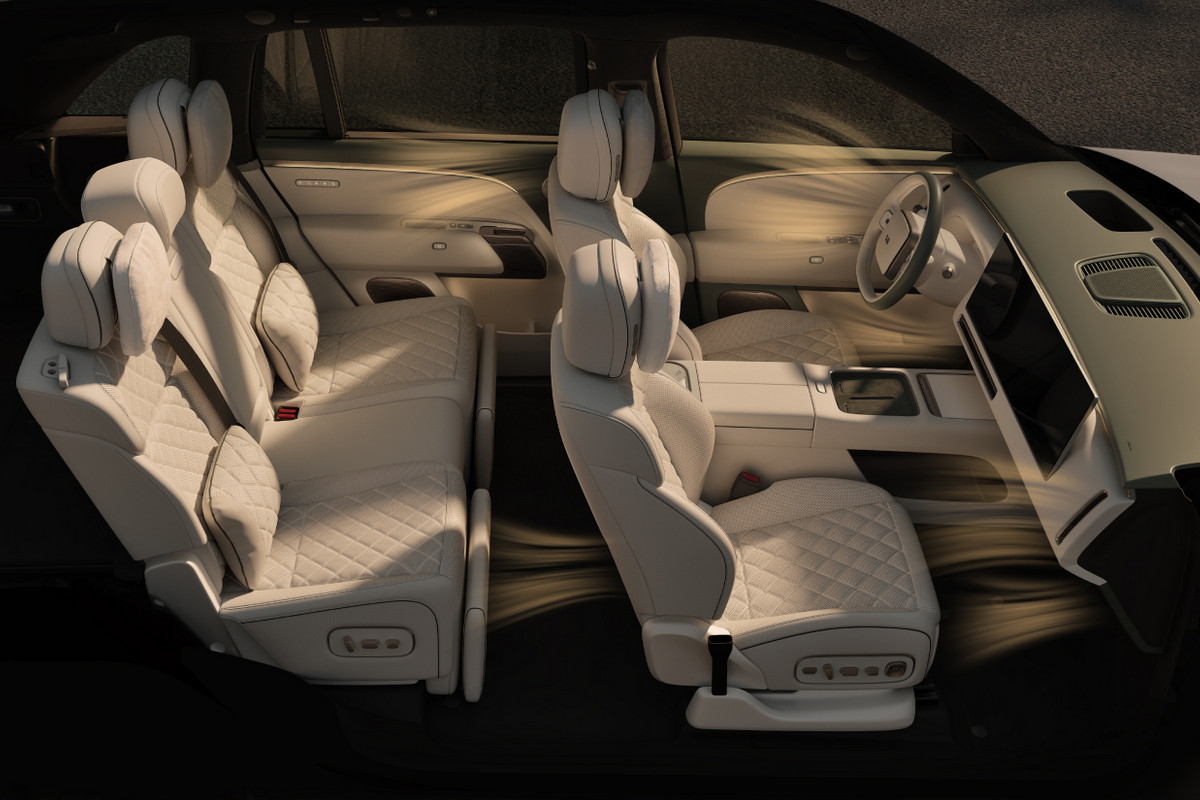 Li L8 returns as a five-seat sibling to the L9, on sale in China from ¥369,800 (about $54,300) - photo 18