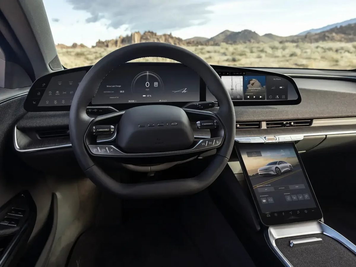 Lucid Air - photo 6
