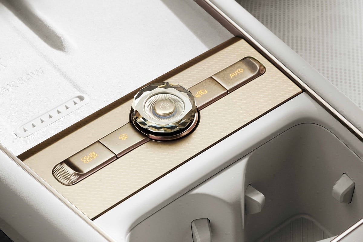 Lynk & Co 20 - photo 13