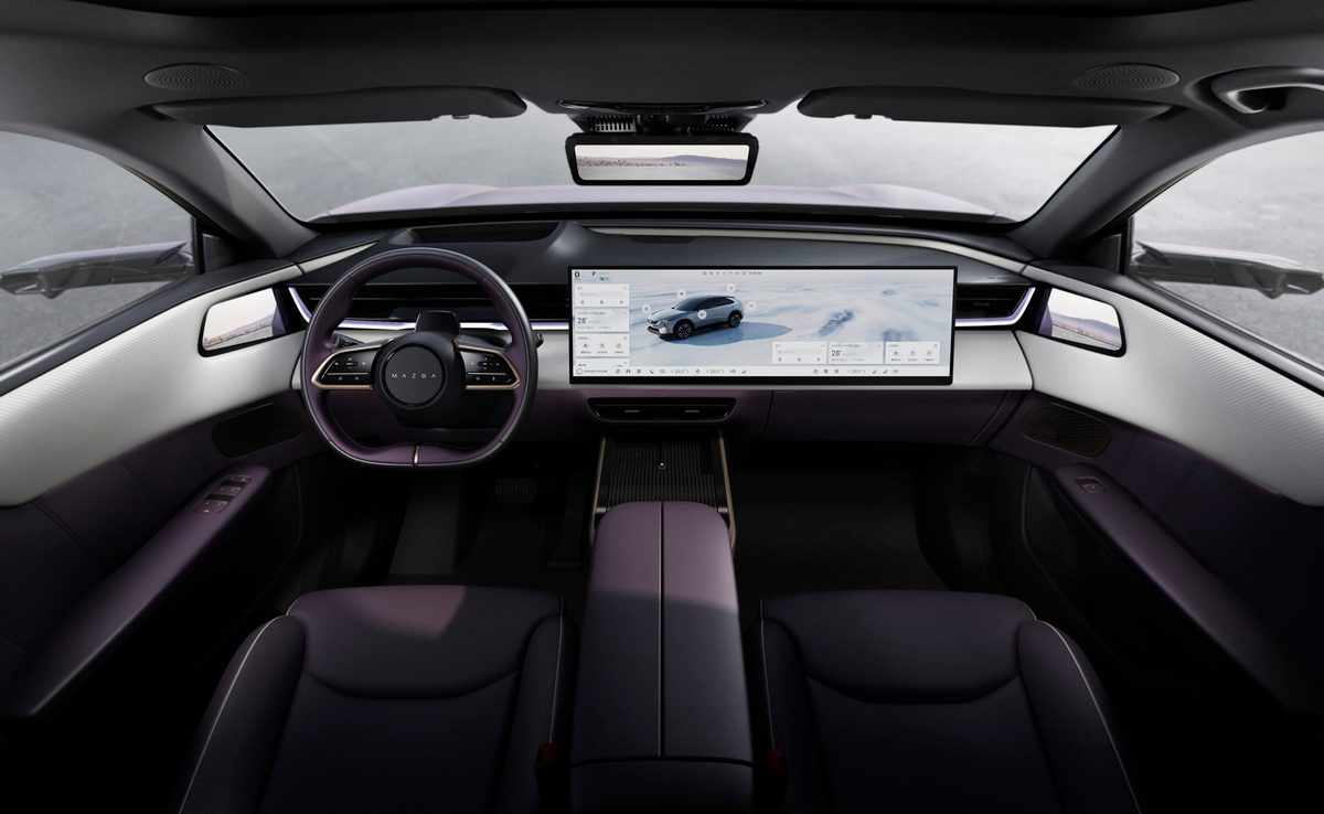 Mazda CX-6e - photo 11
