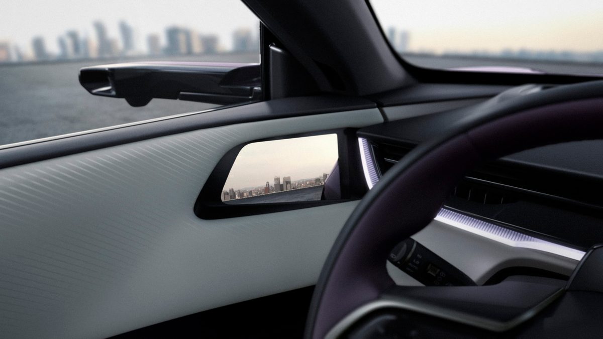 Mazda CX-6e - photo 14