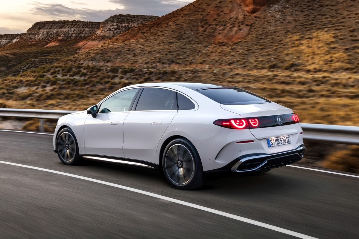 Mercedes-Benz C-Class Electric - photo 2