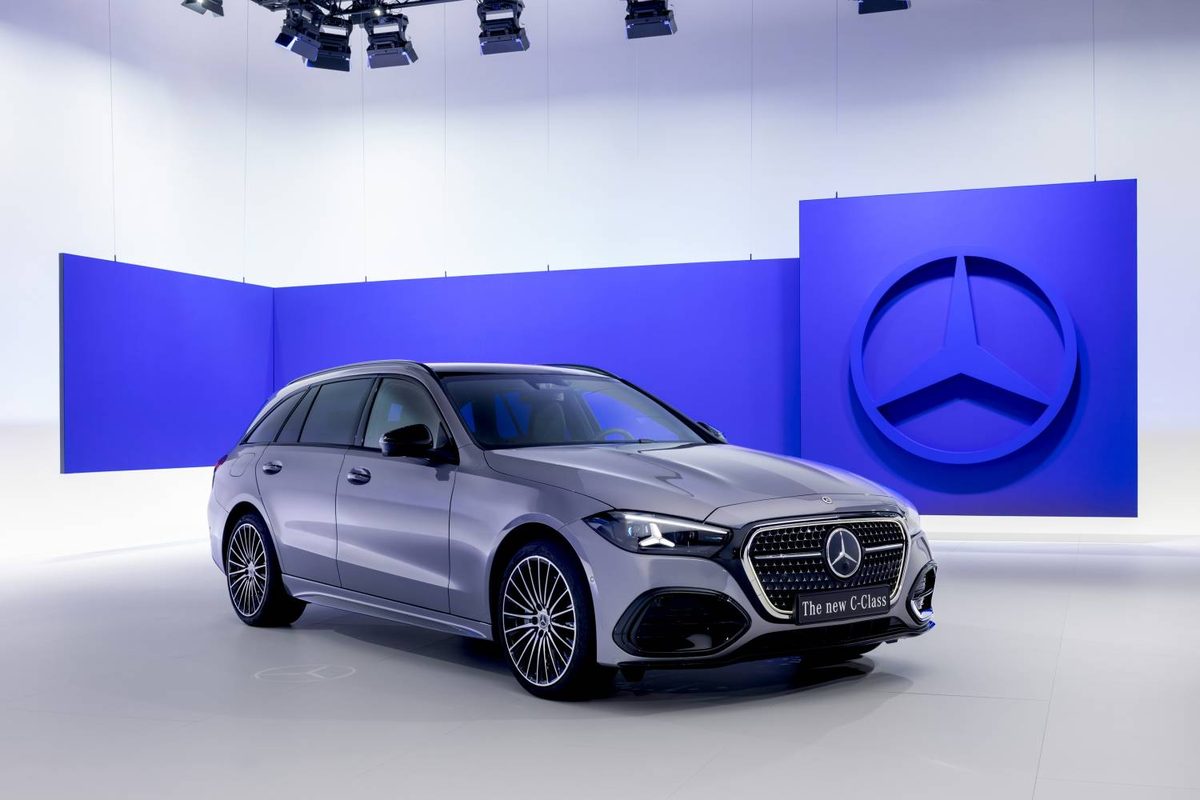 Mercedes-Benz C-Class - photo 10